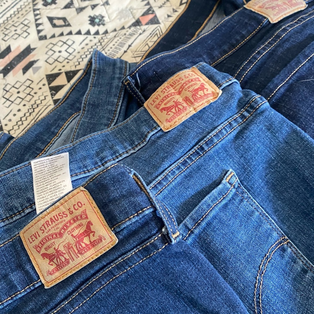 Levi's Blue Denim Jeans with Iconic Leather Patch